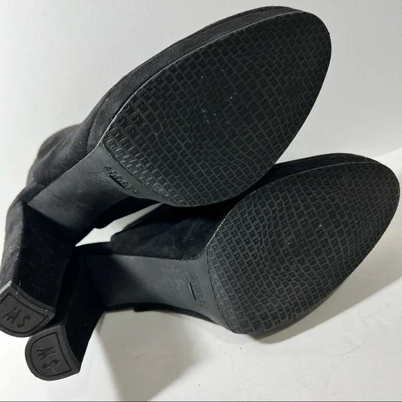 Stuart Weitzman - Picture 4 of 16